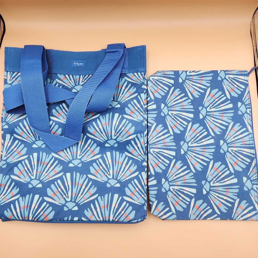 Thirty One Etched Shells Zipper Pouch & Essential Storage Tote Bag Seashell Blue